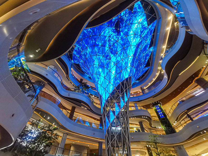 如何選擇LED透明屏廠家呢？