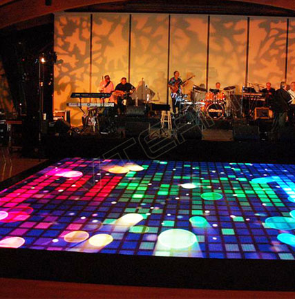 美國達(dá)拉斯LED舞池 地磚屏iMagic-P10項目