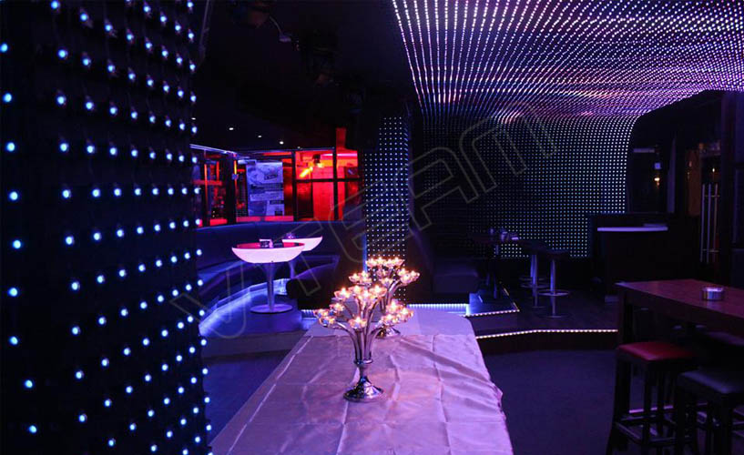 德國(guó)法蘭克福酒吧 LED共形屏idot-p55項(xiàng)目