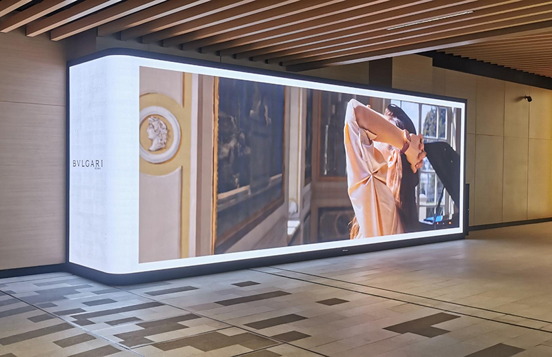 東方體育中心地鐵站室內(nèi)LED小間距屏項目